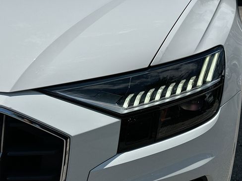 Used 2023 Audi Q8 Premium Plus w/ Premium Plus Package AWD/4WD image 32