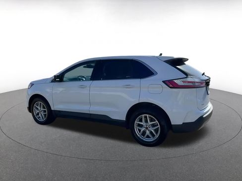 Used 2023 Ford Edge SEL image 10