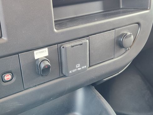 New 2025 Chevrolet Express 3500 w/ Power Convenience Package image 24