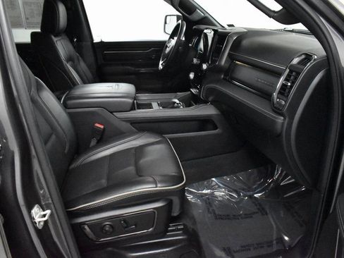 Used 2024 RAM 1500 Limited image 13