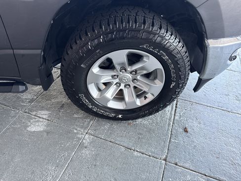 Used 2023 RAM 1500 Laramie image 13