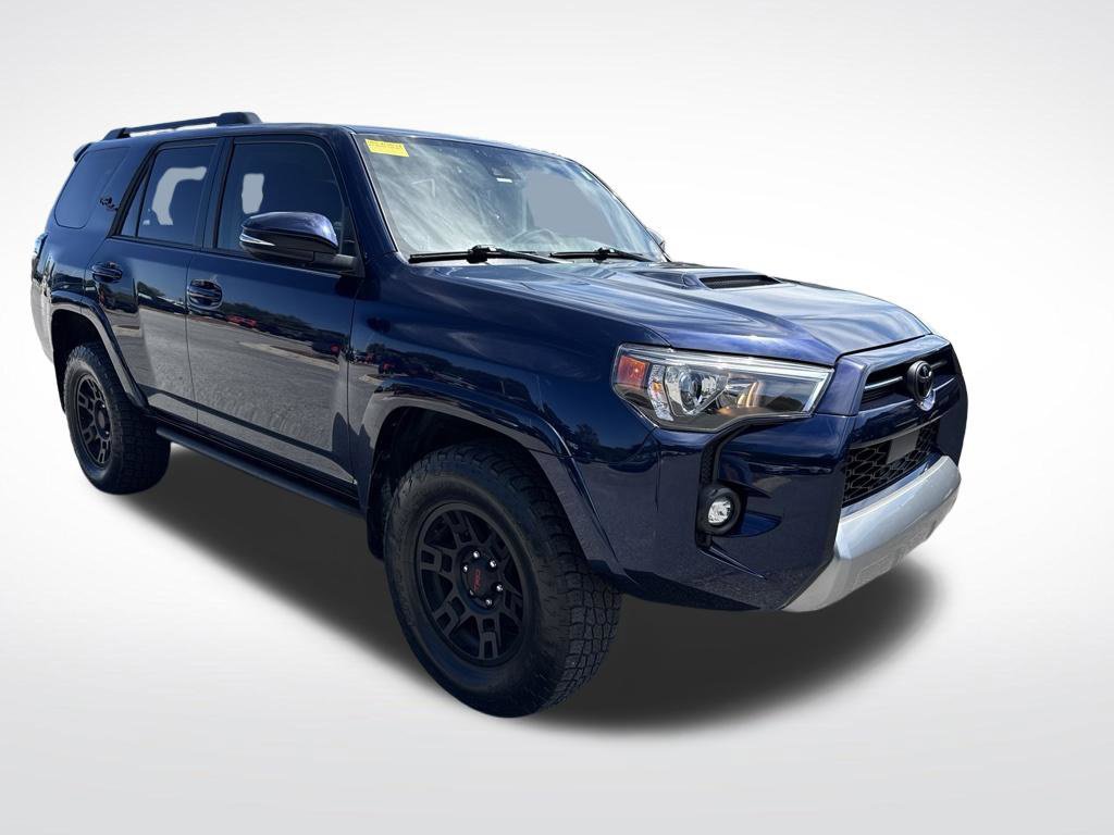 Used 2024 Toyota 4Runner TRD Off-Road Premium w/ Moonroof Package AWD/4WD image 2