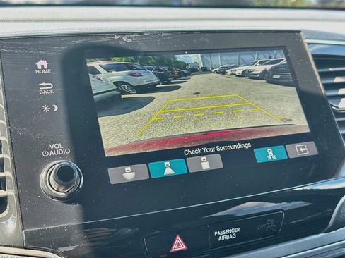 Used 2023 Honda Passport EX-L image 17