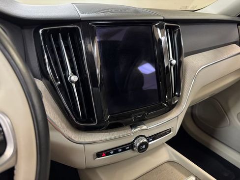 Used 2023 Volvo XC60 B5 Plus w/ Protection Package Premier FWD image 12