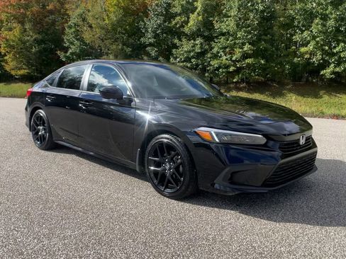 Certified 2023 Honda Civic Sport image 3