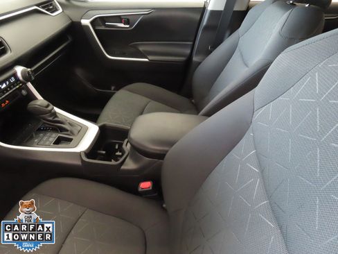 Used 2023 Toyota RAV4 XLE image 20