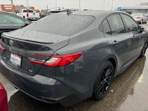 Certified 2025 Toyota Camry SE w/ Convenience Package image 2