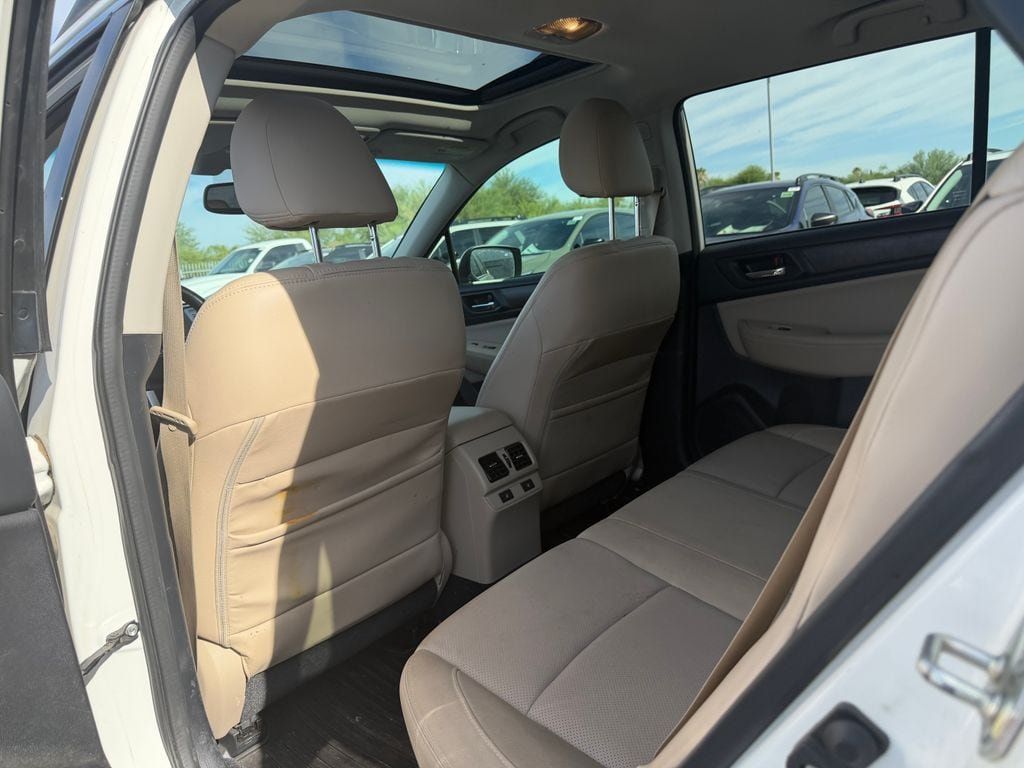 Used 2015 Subaru Outback 2.5i Limited AWD/4WD image 6