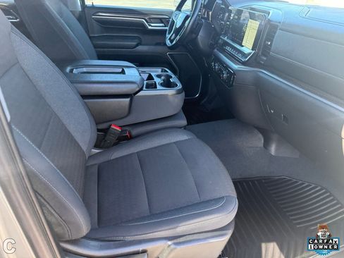 Used 2024 Chevrolet Silverado 1500 LT RWD image 13