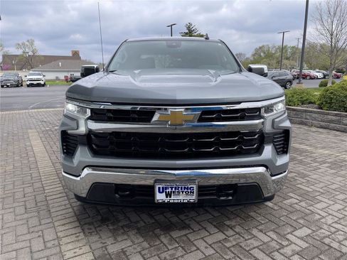 Used 2025 Chevrolet Silverado 1500 LT AWD/4WD image 8