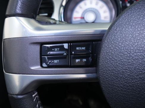 Used 2012 Ford Mustang Premium image 32