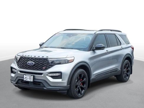 Used 2022 Ford Explorer ST w/ Equipment Group 401A AWD/4WD image 4