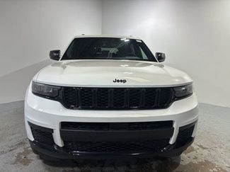 Used 2024 Jeep Grand Cherokee L Laredo video 3