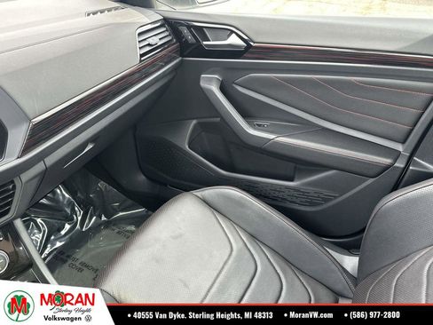 Certified 2024 Volkswagen Jetta GLI Autobahn w/ GLI Black Package FWD image 31