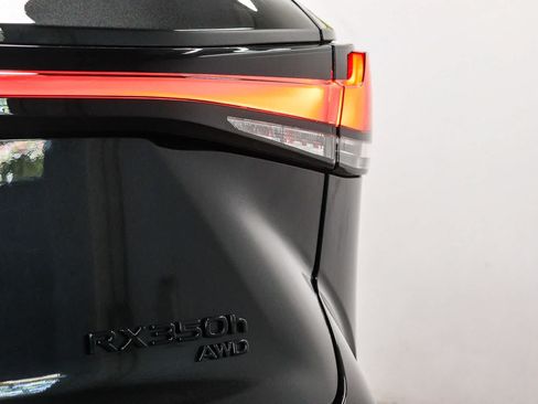 Used 2025 Lexus RX 350 w/ Convenience Package AWD/4WD image 11