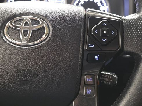 Used 2021 Toyota 4Runner TRD Off-Road Premium w/ Moonroof Package image 30