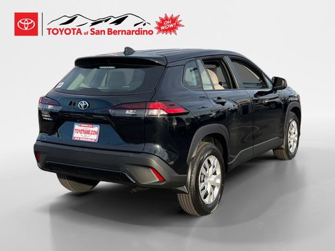 Used 2026 Toyota Corolla Cross L FWD image 5