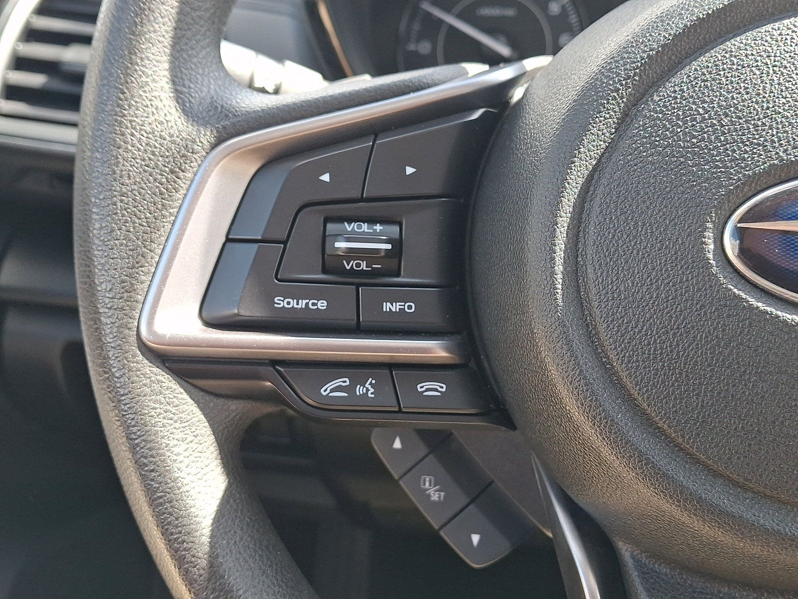 Used 2022 Subaru Impreza 2.0i Premium AWD/4WD image 21