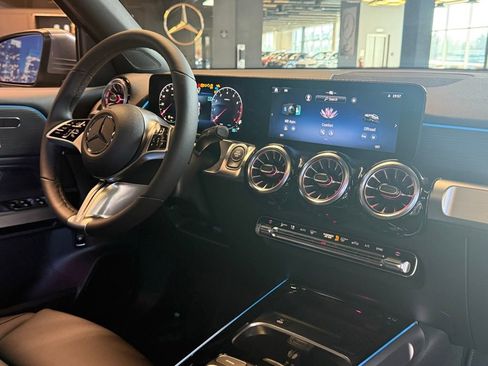 New 2026 Mercedes-Benz GLB 250 4MATIC image 29