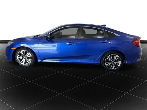 Used 2018 Honda Civic EX-T image 2