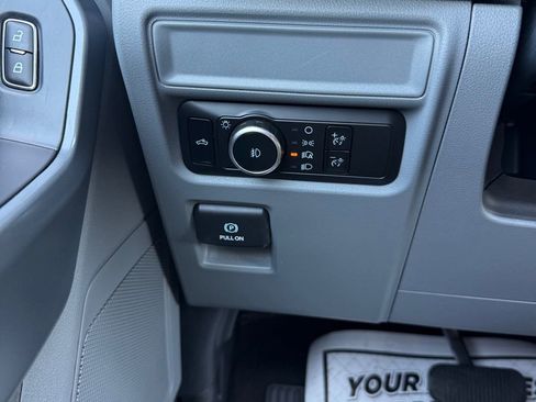 Used 2024 Ford F150 XLT w/ Tow/Haul Package image 27