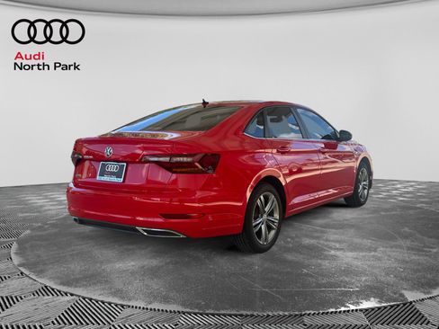 Used 2019 Volkswagen Jetta R-Line FWD image 5