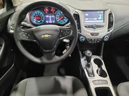 Used 2018 Chevrolet Cruze LS w/ LS Fleet Convenience Package FWD image 22