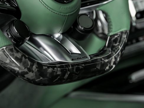 Used 2025 Mercedes-Benz G 63 AMG 4MATIC image 40