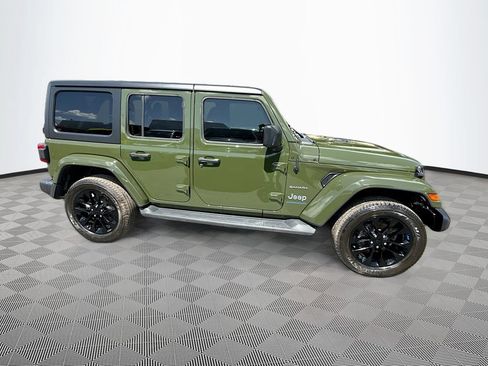Used 2023 Jeep Wrangler Unlimited Sahara w/ Cold Weather Group AWD/4WD image 5