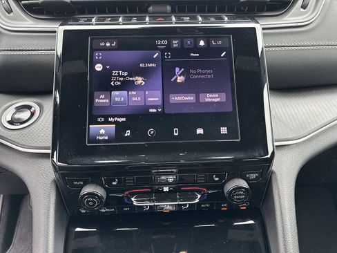 Certified 2025 Jeep Grand Cherokee Altitude AWD/4WD image 11