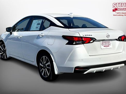 New 2025 Nissan Versa SV w/ Trunk Package image 3