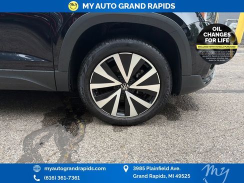 Used 2022 Volkswagen Taos SE AWD/4WD image 31