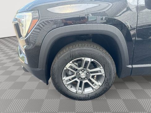 New 2026 GMC Terrain Elevation w/ Technology Package II AWD/4WD image 28