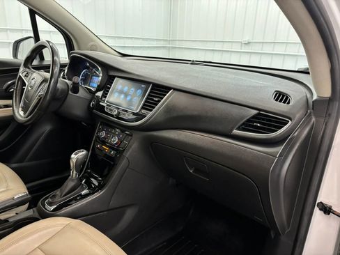 Used 2019 Buick Encore Essence w/ Experience Buick Package FWD image 32