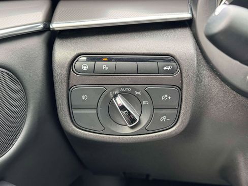 Used 2025 INFINITI QX55 Luxe w/ Cargo Package image 21