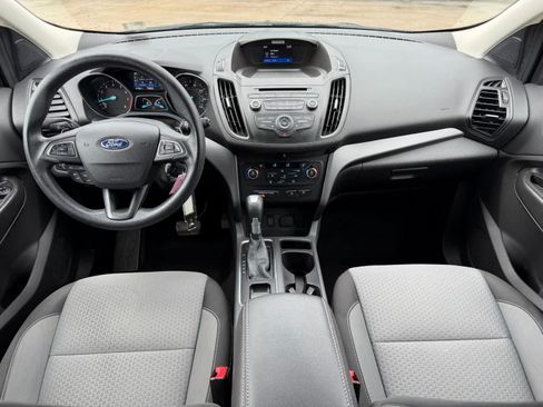 Used 2017 Ford Escape SE FWD image 7