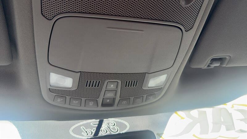 Used 2017 Ford F150 Lariat AWD/4WD image 24