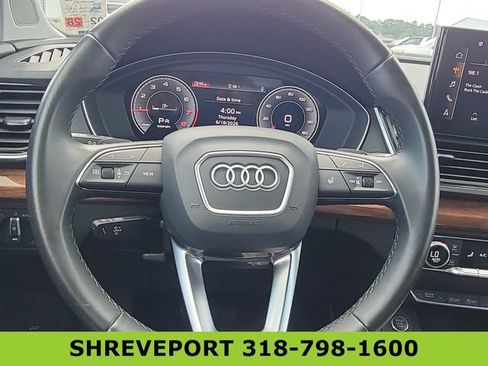 Used 2022 Audi Q5 2.0T Premium Plus w/ Premium Plus Package AWD/4WD image 11