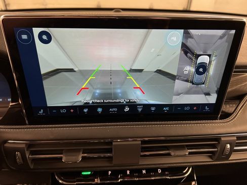 Used 2025 Lincoln Corsair Reserve w/ Jet Appearance Package image 11