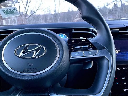 Used 2022 Hyundai Tucson Limited image 25