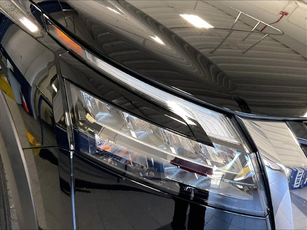 Certified 2024 Nissan Pathfinder SV AWD/4WD image 32