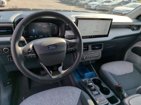 Used 2025 Ford Maverick XLT w/ XLT Luxury Package AWD/4WD image 12
