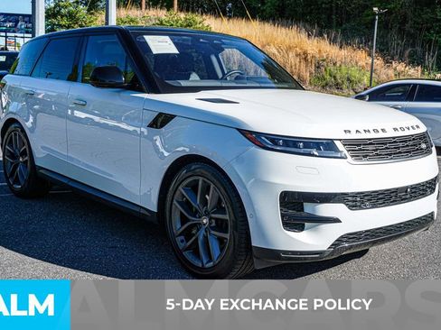Used 2023 Land Rover Range Rover Sport SE AWD/4WD image 4