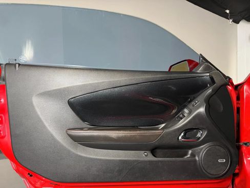 Used 2013 Chevrolet Camaro ZL1 RWD image 17