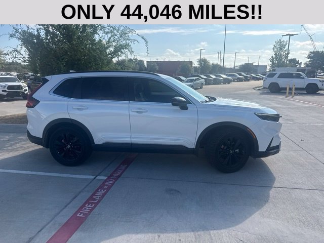 Used 2023 Honda CR-V Sport Touring image 2