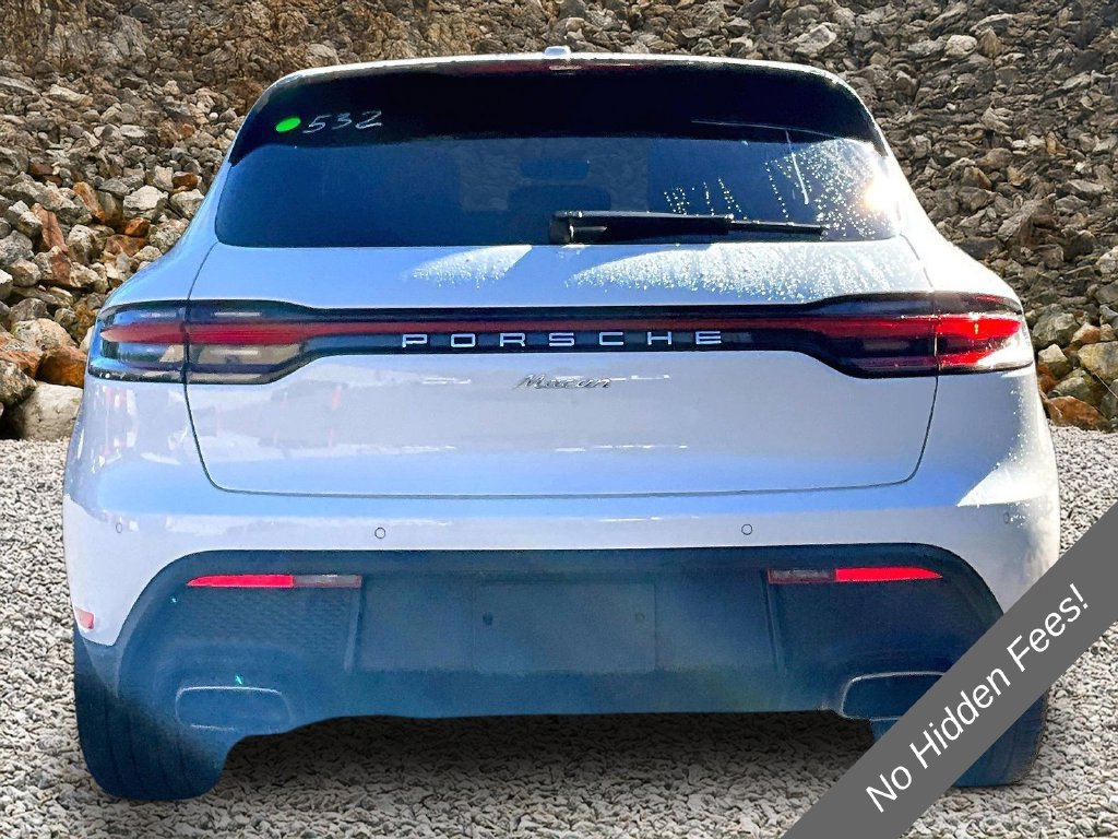Used 2023 Porsche Macan Turbo AWD/4WD image 4