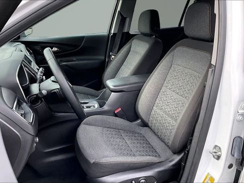 Used 2024 Chevrolet Equinox LT image 21