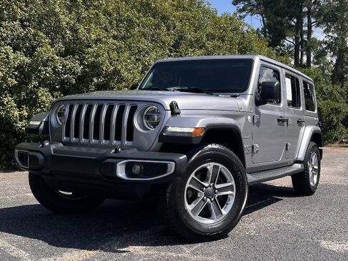 Used 2018 Jeep Wrangler Unlimited Sahara AWD/4WD image 1