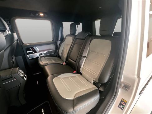 Used 2025 Mercedes-Benz G 580 w/ EQ Technology image 18