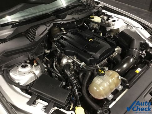 Used 2016 Ford Mustang Premium image 42